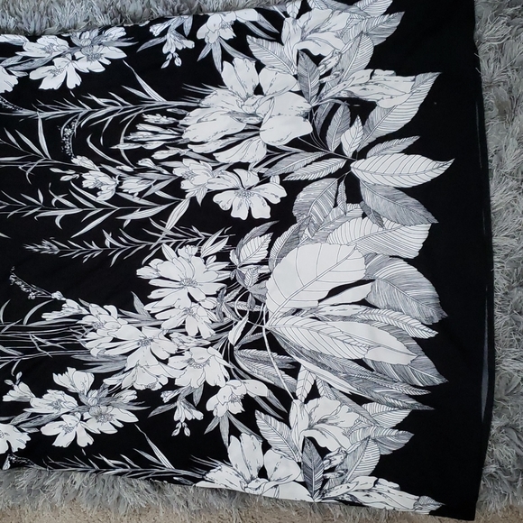 Kristin Davis halter full length sun dress - Picture 2 of 4